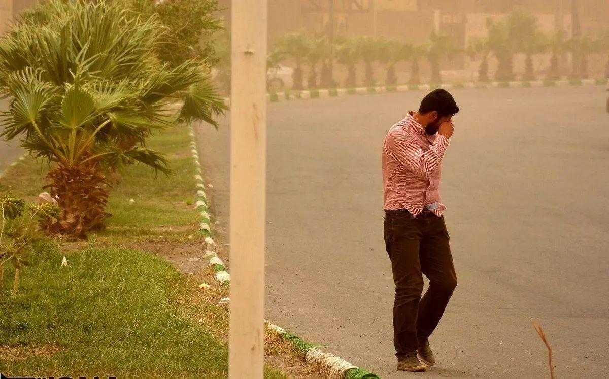 هواشناسی: تا ساعاتی دیگر، توده گردوخاک گسترده‌ای از سمت ترکمنستان وارد ایران خواهد شد/ صدور هشدار برای گلستان، خراسان شمالی، خراسان رضوی و برخی مناطق شرقی و شمال‌شرقی؛ مردم این نواحی از هرگونه تردد غیر ضروری در فضای باز خودداری کنند