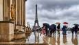 Fitch hits France with record-low credit score